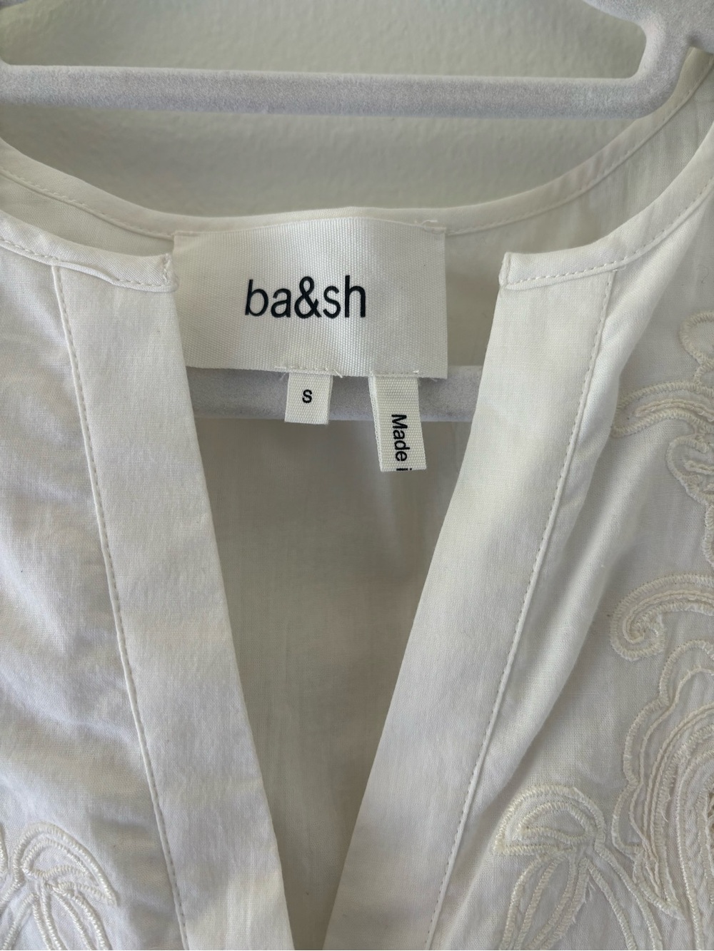 ba&sh White Embroidered V-Neck Mini Dress with Puff Sleeves - Picture 3 of 5
